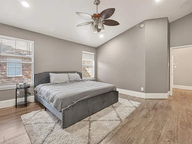 1214 Wesley Dr — Photo 30