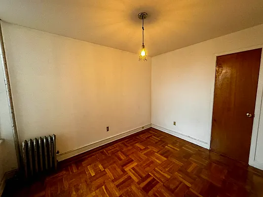 Rented by City Connections Realty | media 3