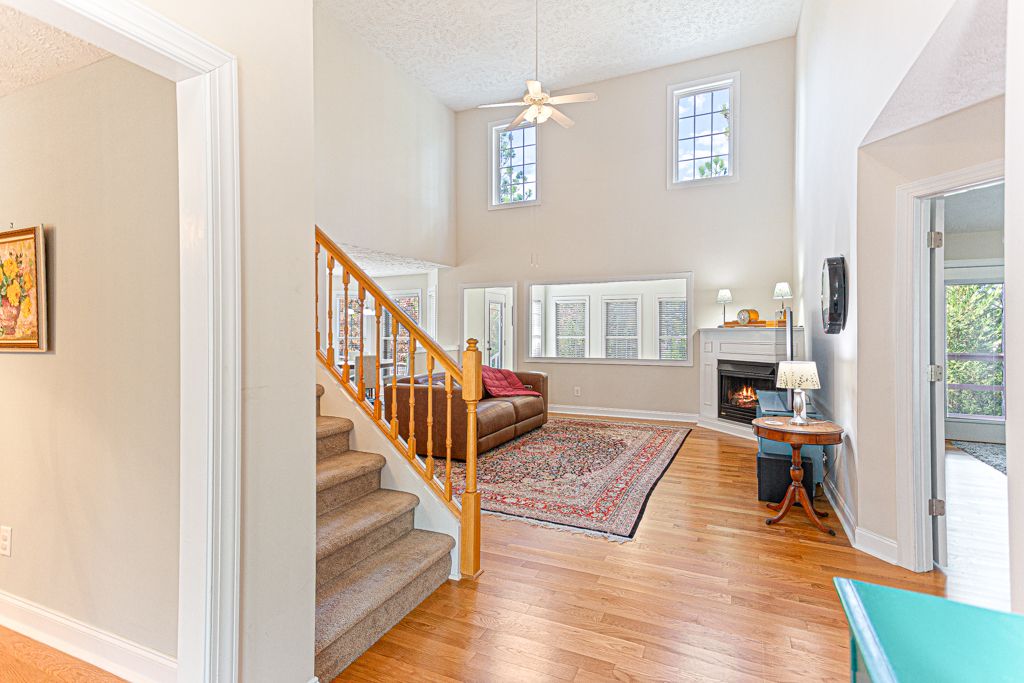 next background image