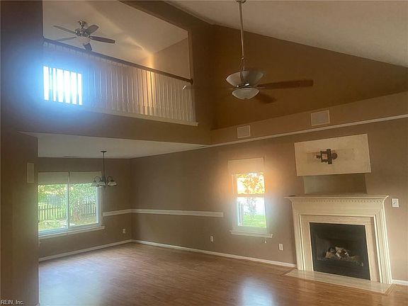 3rd image of 3700 Bridlepath Ln