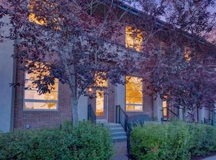 73 N Aspen Hills Ter SW, Calgary, AB T3H 0P4