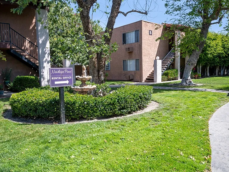 Newhope Pines Apartments — Photo 3