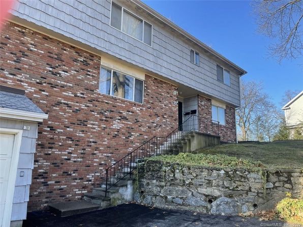 715 Black Rock Tpke APT 9