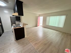 1630 Granville Ave, Los Angeles, CA