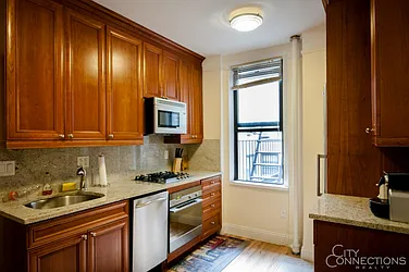 Rented by City Connections Realty