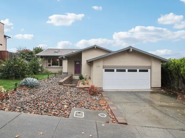 171 Persimmon Dr, Vallejo, CA 94589