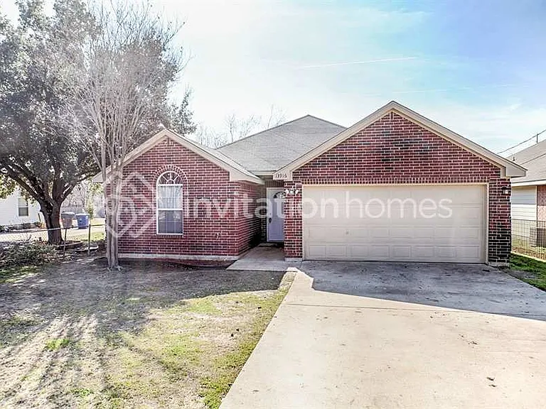 13916 Garden Grove Dr — Photo 1
