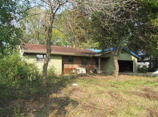 820 Greendale Rd, Sheboygan, WI 53081