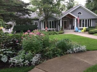 1111 Dartmouth Rd, Flossmoor, IL 60422