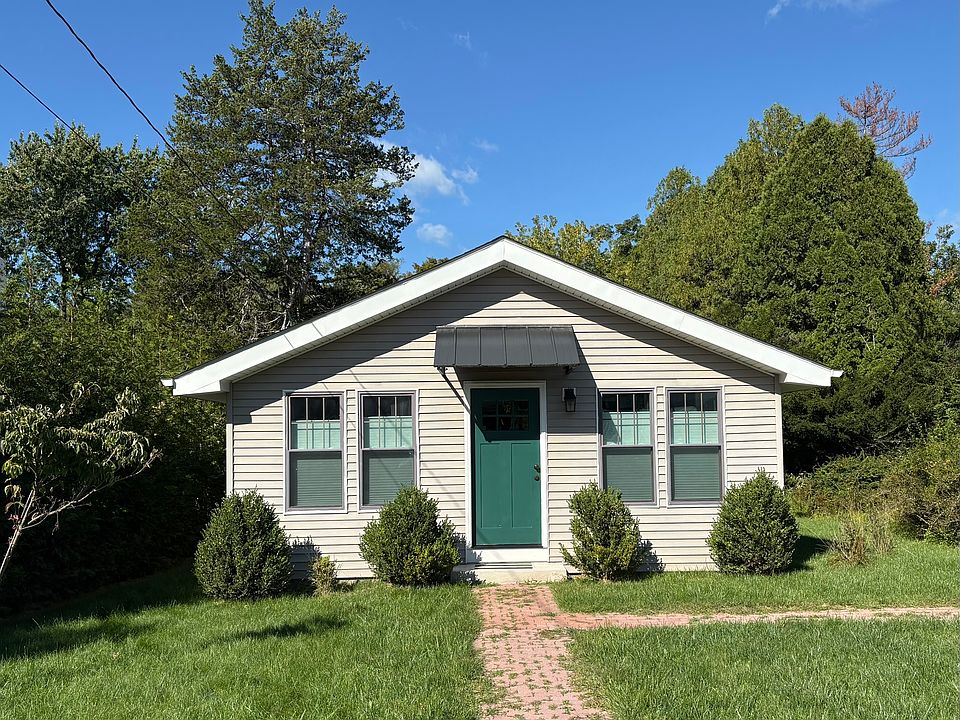 1st image of 53 Rock City Rd