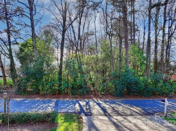 1023 James St, Charlotte, NC 28216