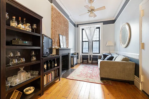 Sold by Level Group | media 7