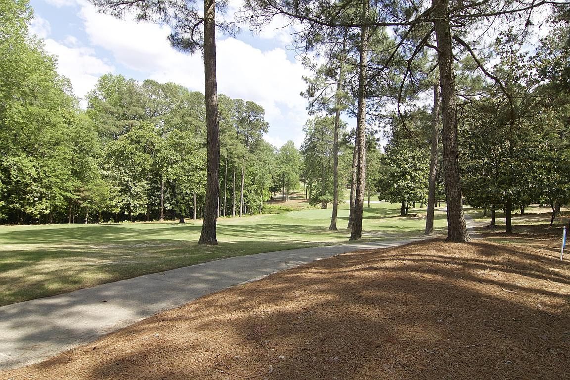 40 Pinewild Dr, Pinehurst, NC 28374 Zillow