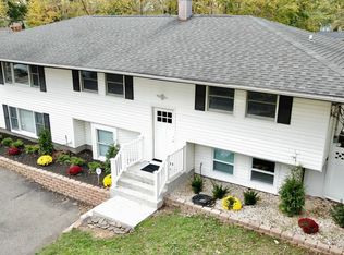 293 Sheep Pasture Rd, East Setauket, NY 11733