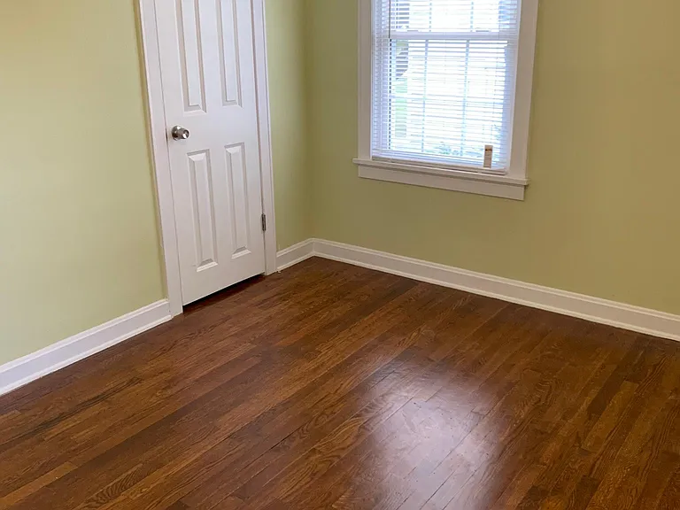 Bedroom 1/3