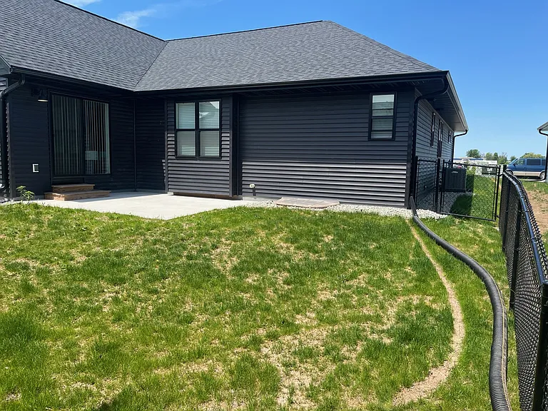 421 Founders Way — Photo 22