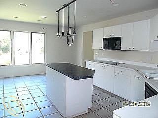 4th image of 5021 Lake Vista Dr