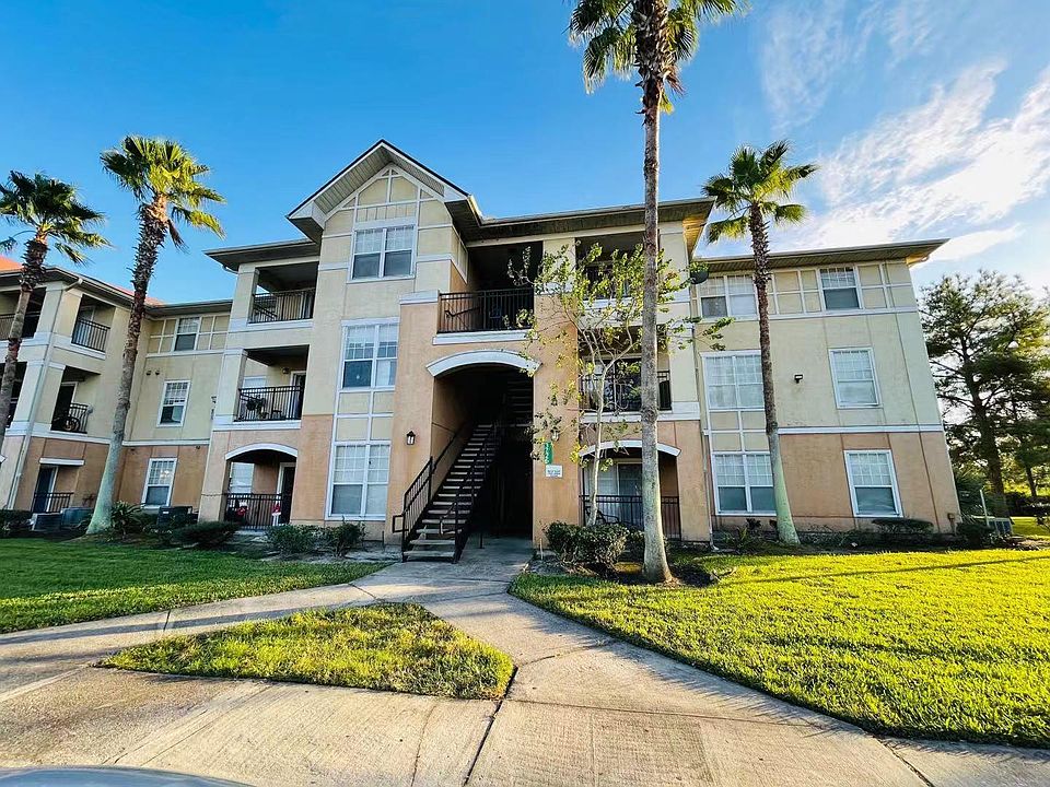 1st image of 3726 Palm Desert Ln APT 5237