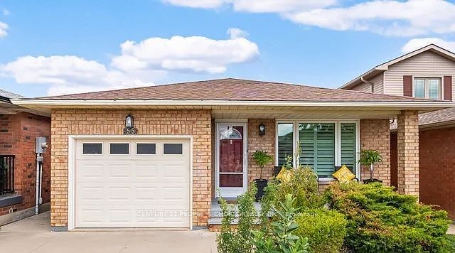 1st image of 55 Vineberg Dr