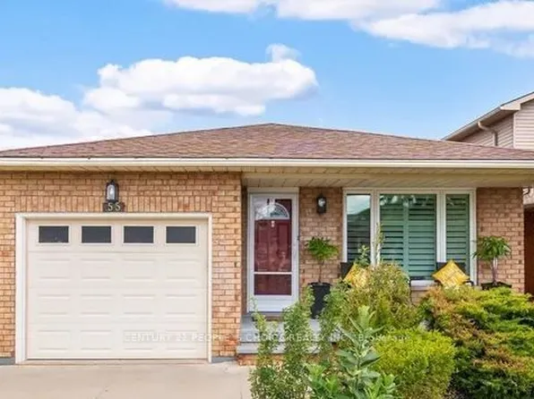 55 Vineberg Dr, Hamilton, ON L9B 2P6