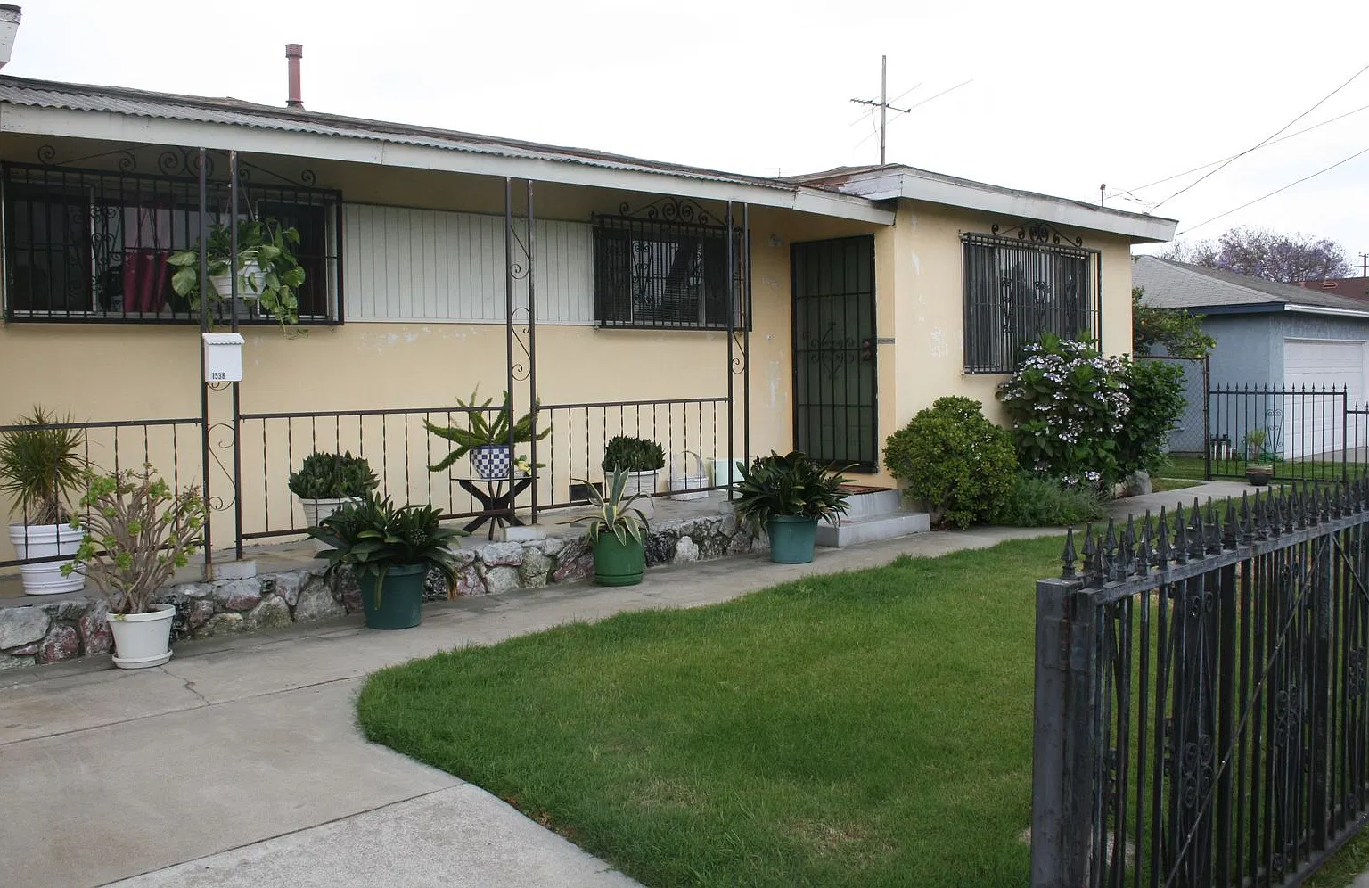 Carson Home For Lease — Photo 1