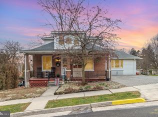 118 N 4th St, Lemoyne, PA