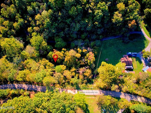 4th image of 6 Upper Rinehart Rd