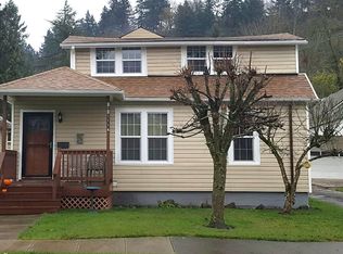 116 Center St, Oregon City, OR 97045