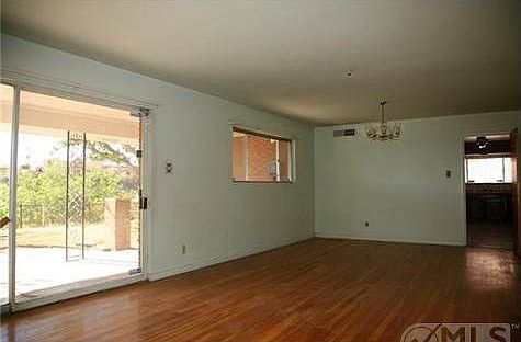 5th image of 4325 N Stanton St