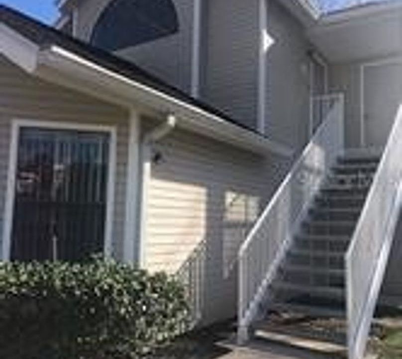 1st image of 3030 Fox Squirrel Dr