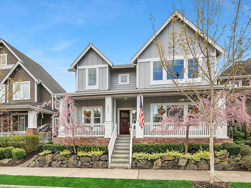 1st image of 2055 NE Newton Ln