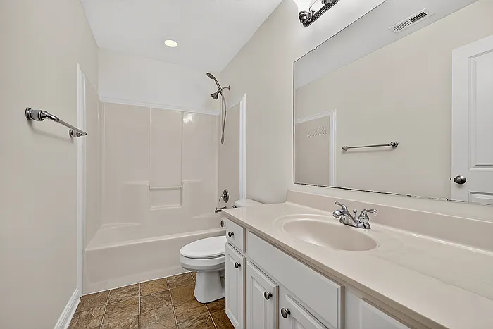 12940 Grenville St — Photo 31