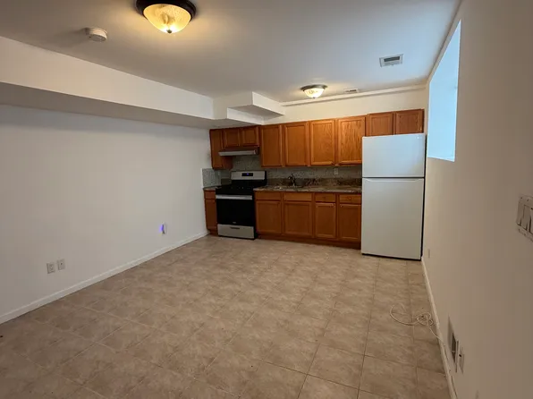 (undisclosed Address), Staten Island, NY 10307