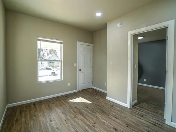 1518 Pine St, Pueblo, CO 81004