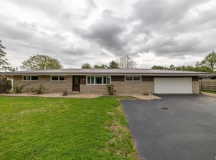 825 S 24th St, Quincy, IL 62301