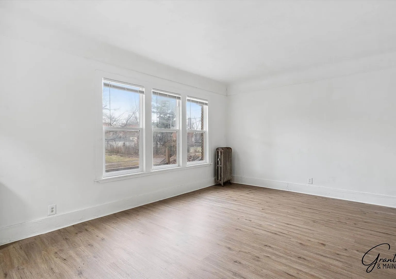 2433/2435 Pasadena St. - Missouri Residential Rentals LLC — Photo 4
