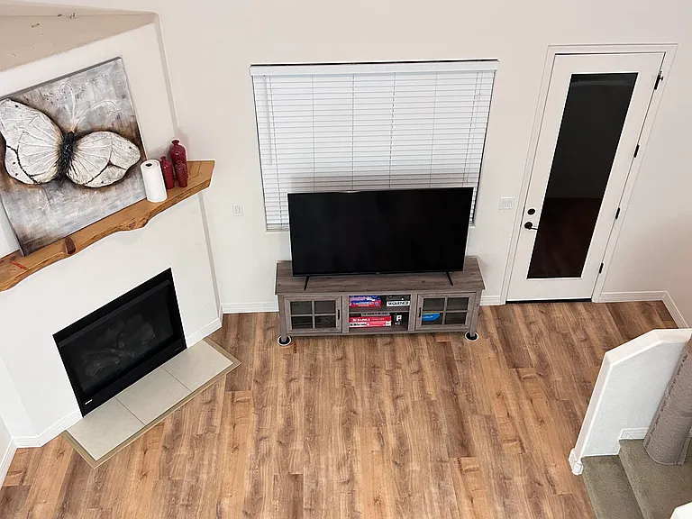 2928 S Camel Dr — Photo 2