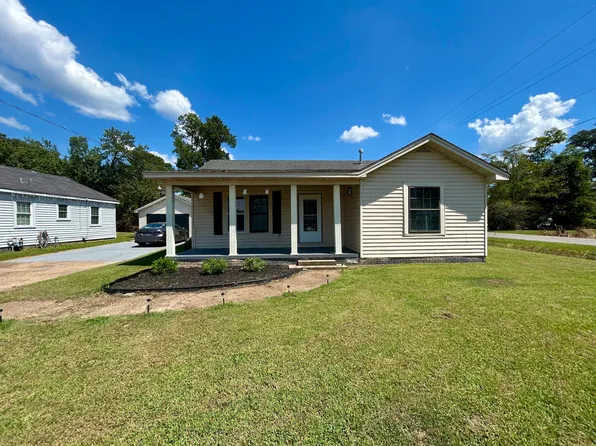 112 Buchanan Ave, Nettleton, MS 38858