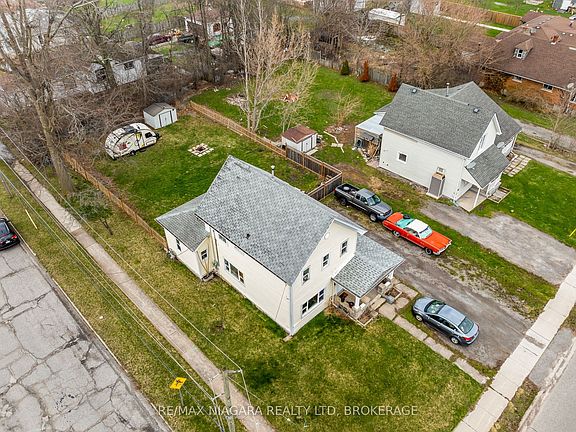 4th image of 244 Gilmore Rd