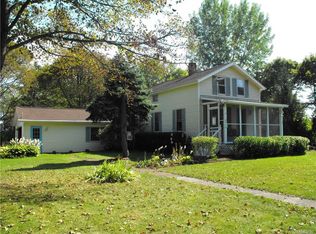 278 Lake Rd, Youngstown, NY 14174