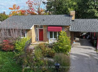 60 Paperbirch Dr, Toronto, ON M3C 2E7