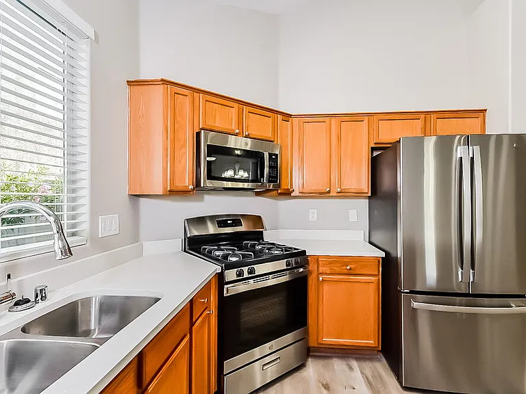9556 Cabot Falls Ave — Photo 7