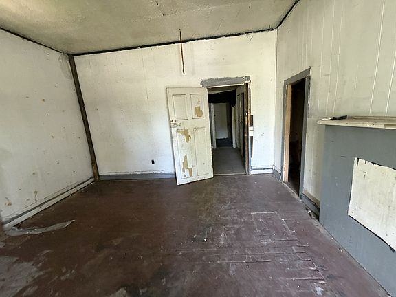 5th image of 230 N Morgan St