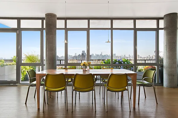 Dining area, photo 1
