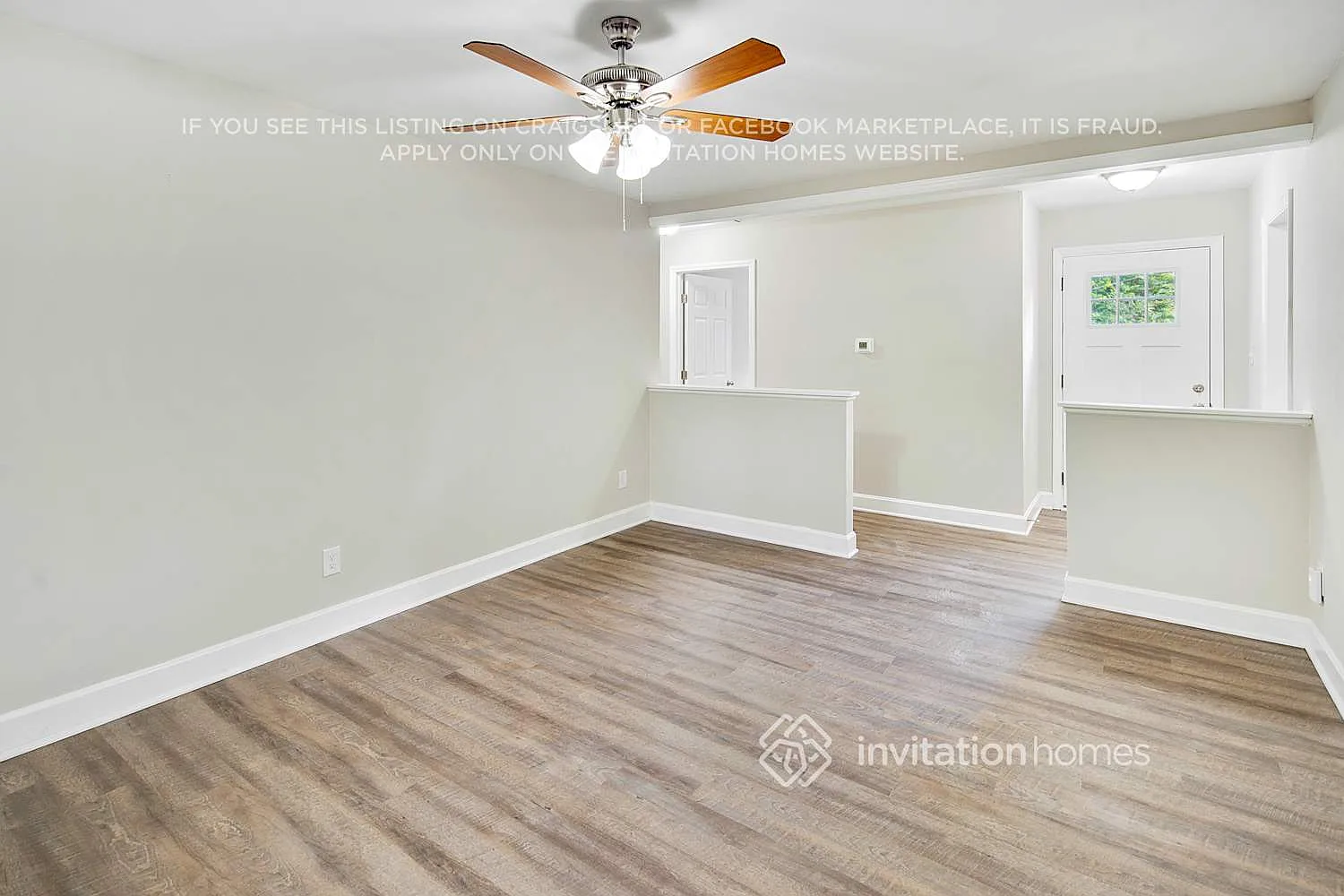5009 Brooktree Dr Charlotte, NC 28208 — Photo 4