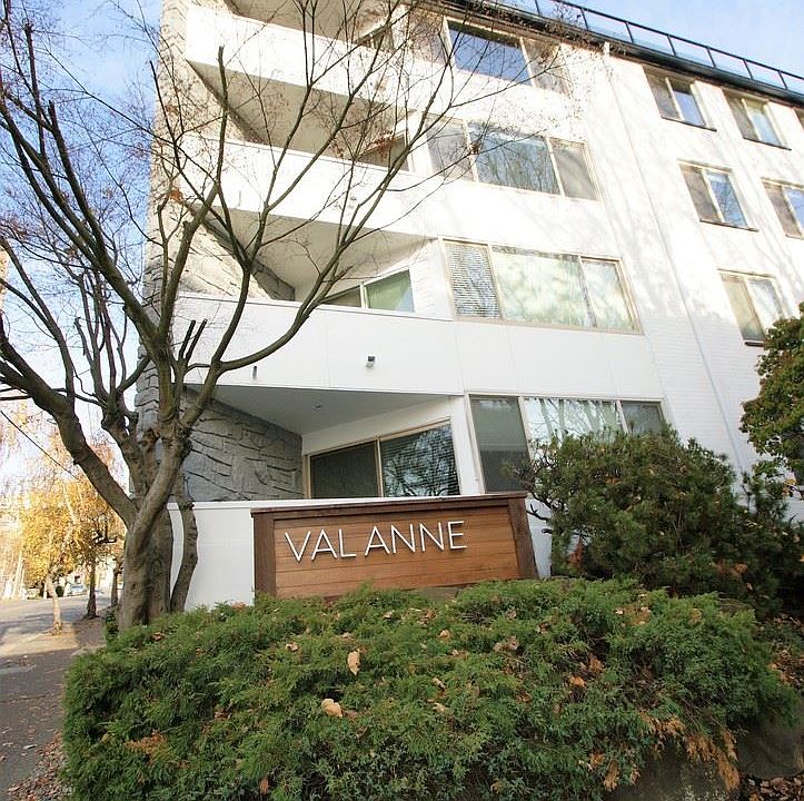 1st image of 800 Queen Anne Ave N APT 501