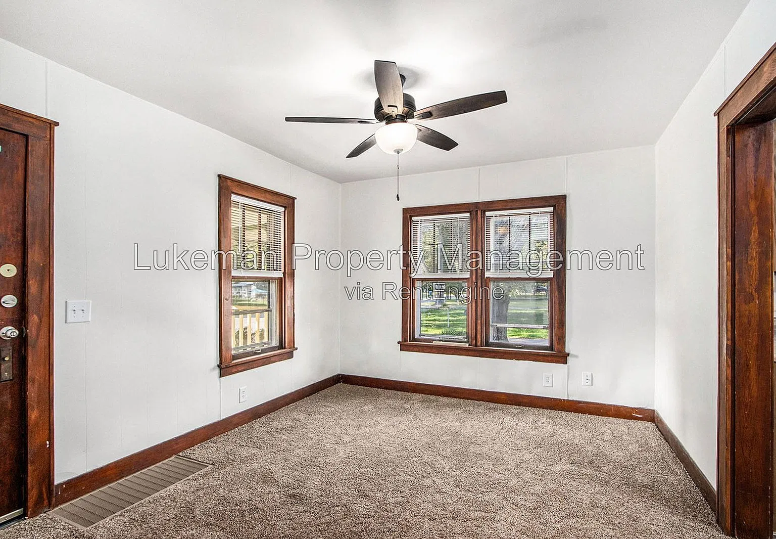 2 bed, 1.0 bath, 848 sqft, $1,295 — Photo 4
