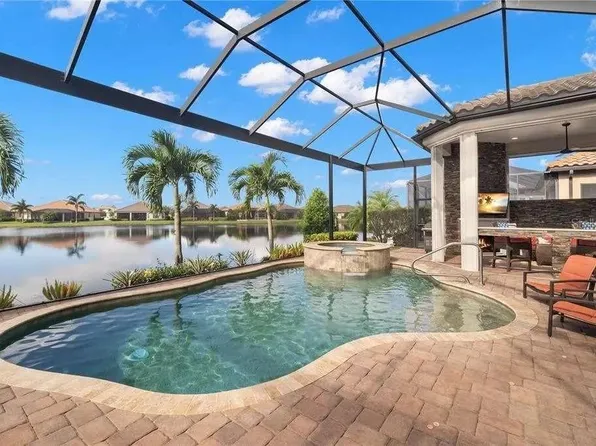 13208 Malachite Dr, Bradenton, FL 34211