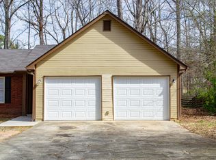10272 Briarbay Loop, Jonesboro, GA