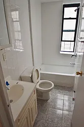 Rented by CITY SKYLINE REALTY INC